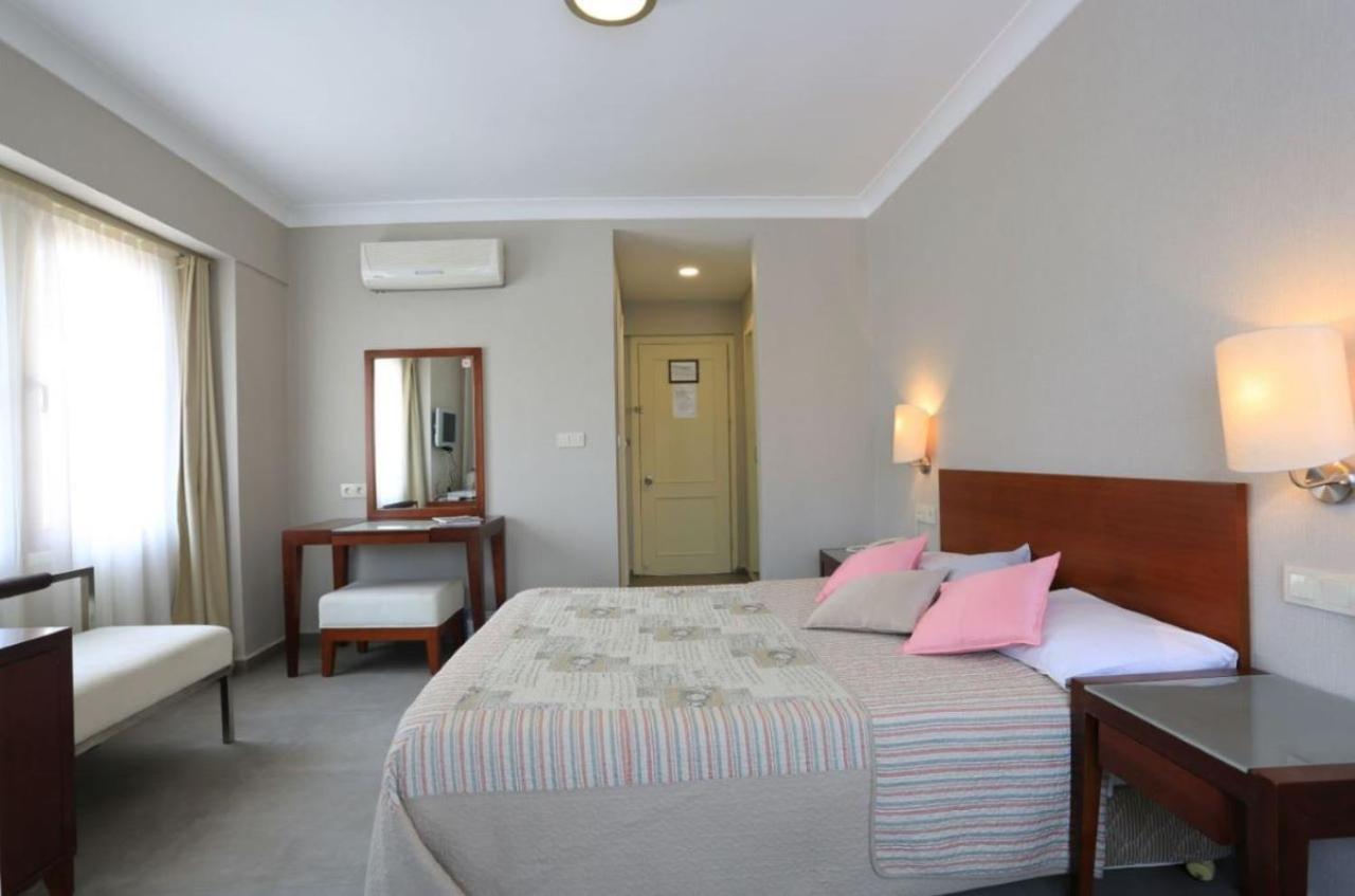 Summer Otel موجلا المظهر الخارجي الصورة