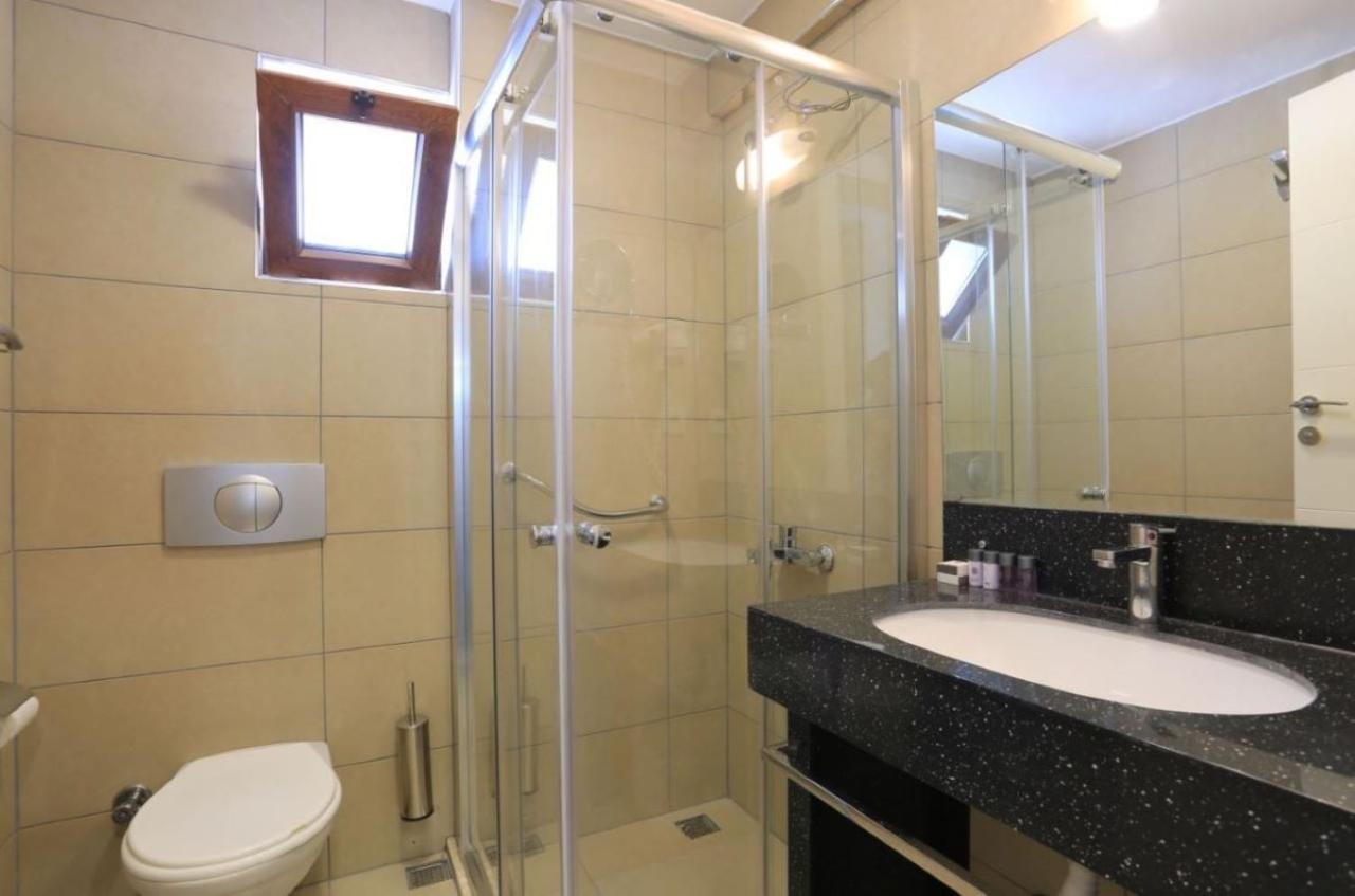 Summer Otel موجلا المظهر الخارجي الصورة